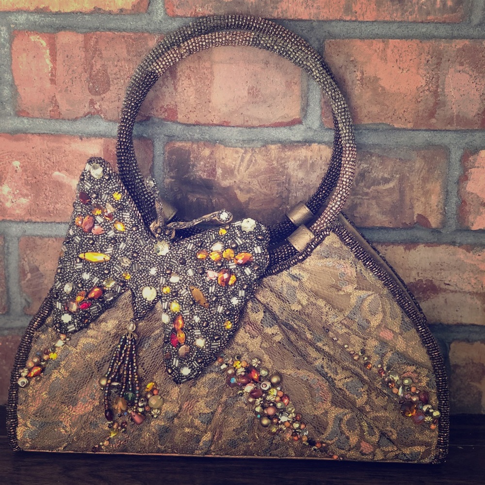 Beautiful Mary Frances Pocketbook never used